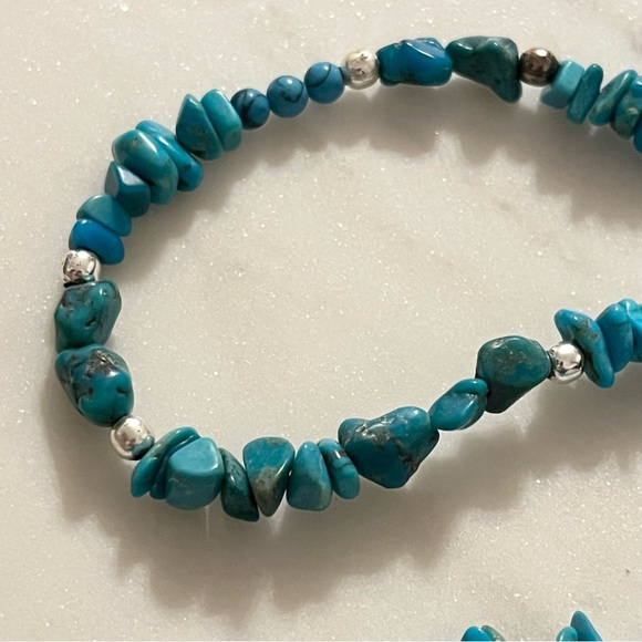 Vintage Blue Turquoise Chip Necklace with Sterling Clasp - Picture 14 of 16